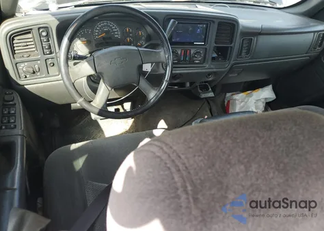 2005 Chevrolet Silverado K1500 z USA, uszkodzony, nr VIN 2GCEK13T751316986